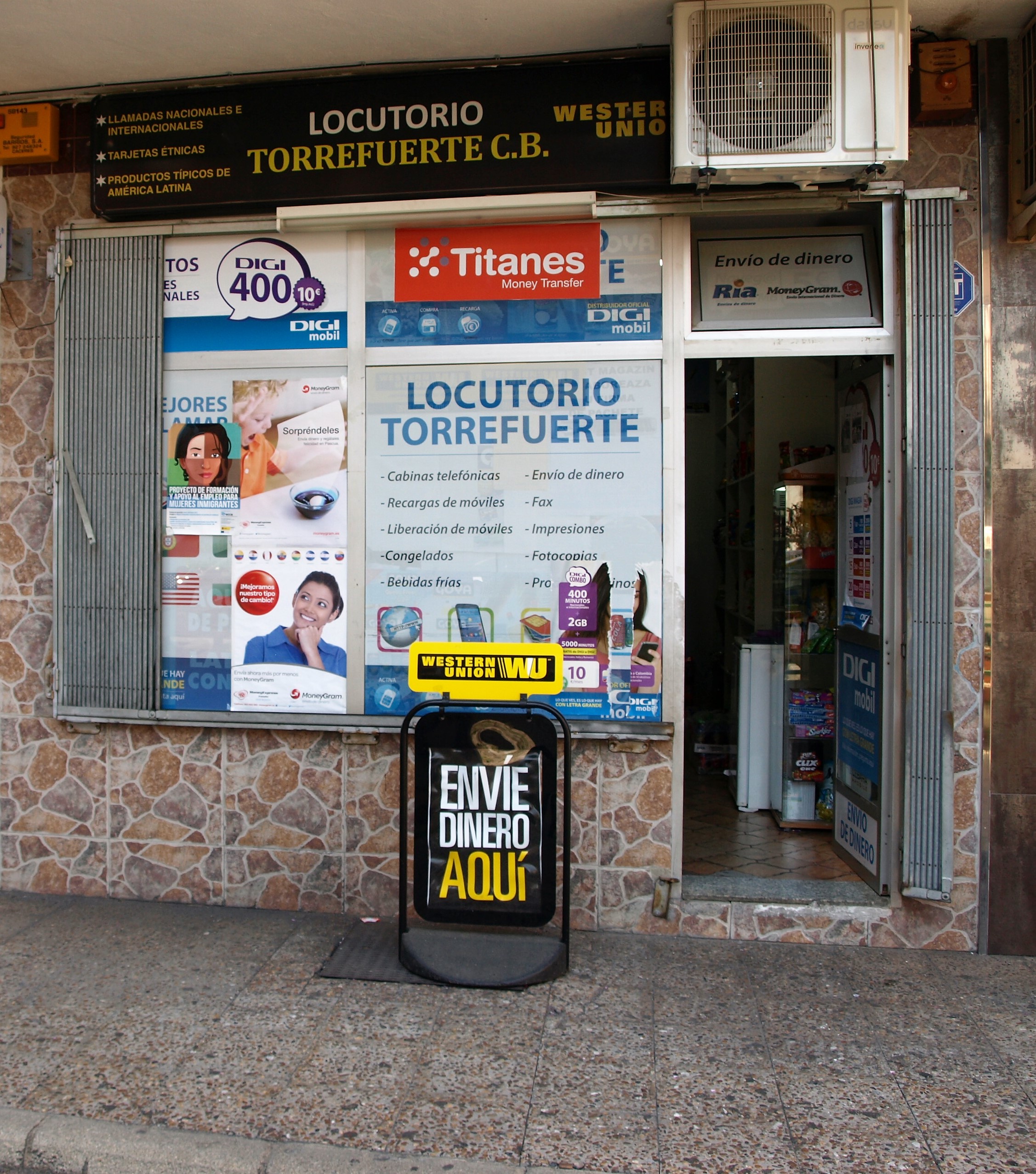 Productos Latinos , Envío Dinero Y Locutorio En Cáceres Torrefuerte