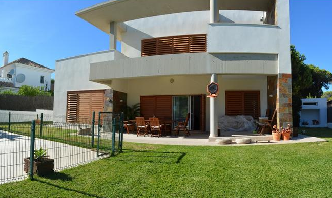 España Inmobiliarias en Almendralejo CG Venta de casas , terrenos , chalet , naves