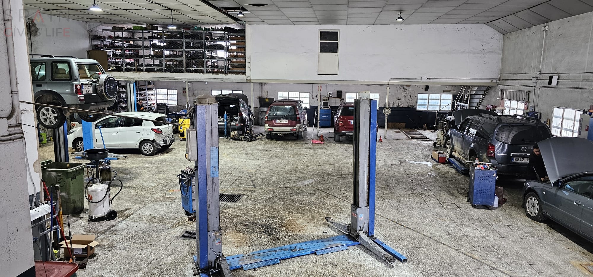 Taller de Mecánica general , diagnosis , Chapa y Pintura , Servicio Asistencia Grúa 24H