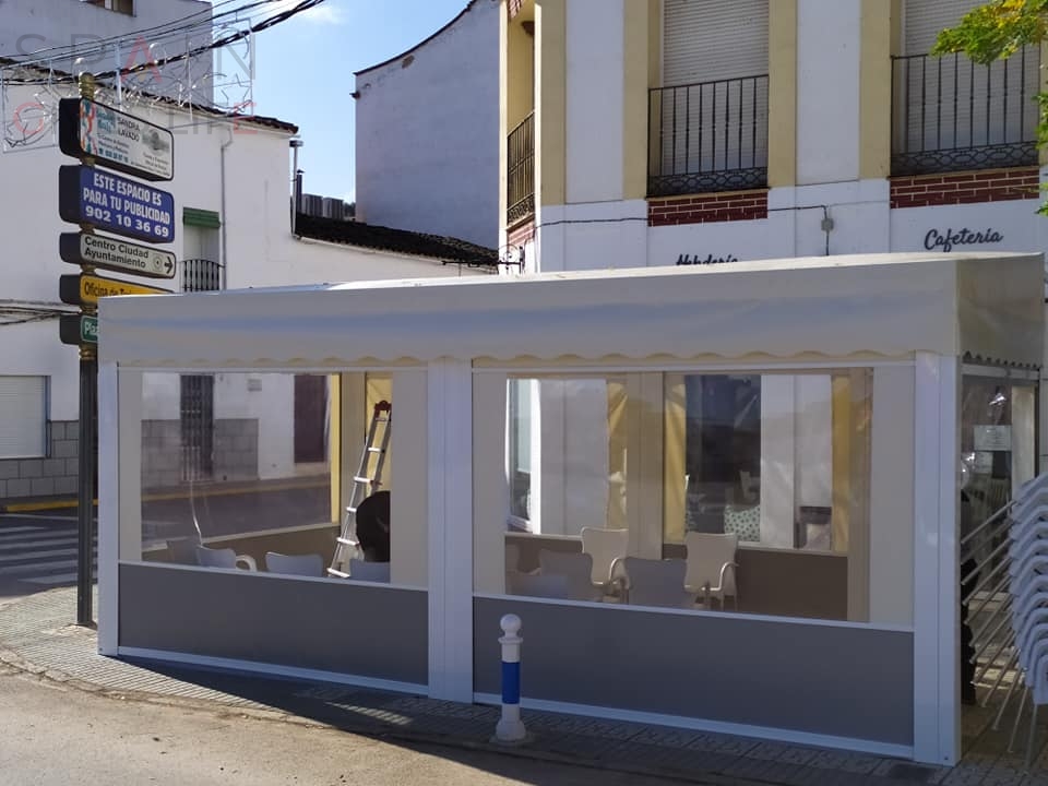 Carpas para terrazas de bares en Extremadura